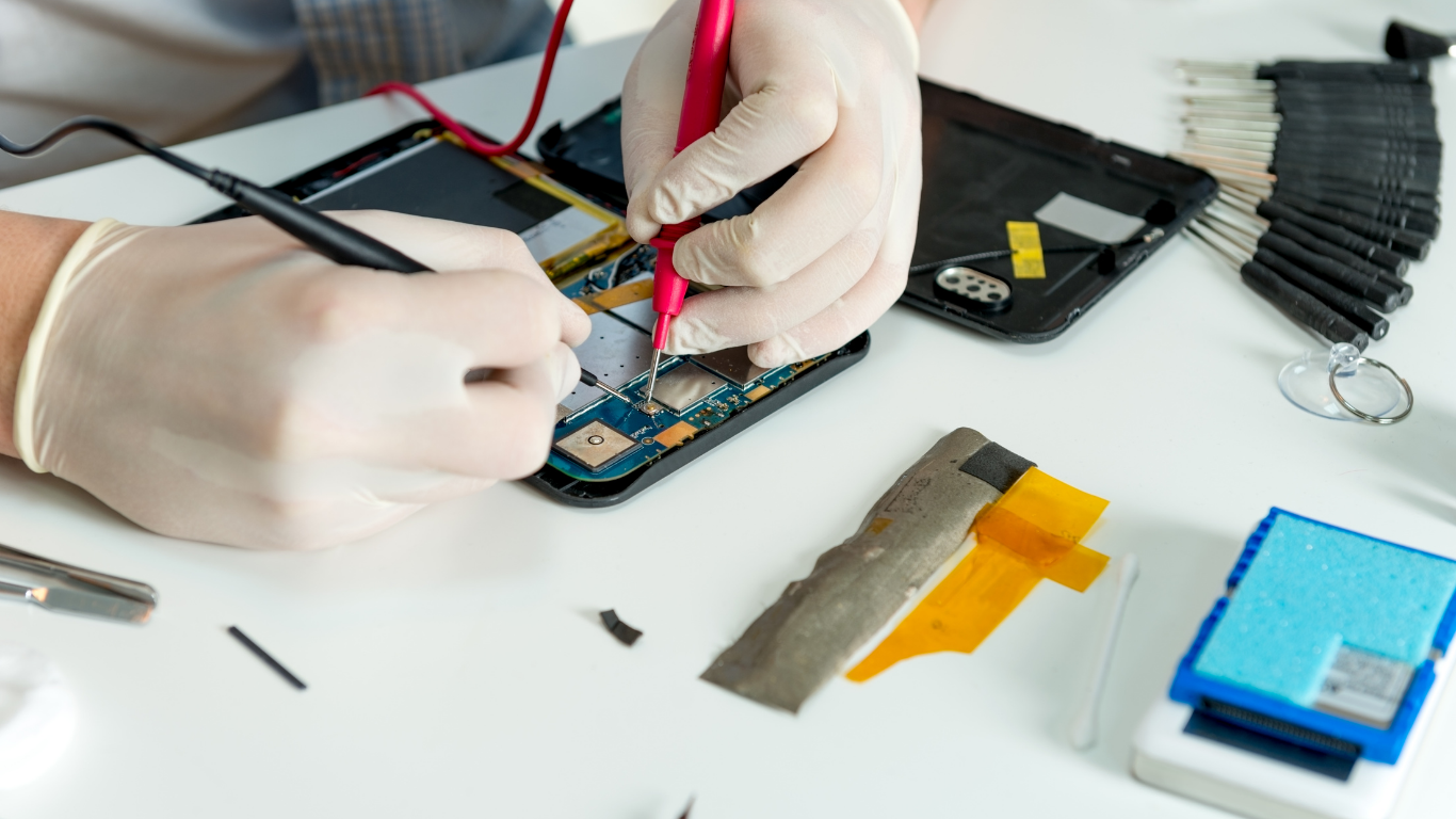 Tablet motherboard repair process
