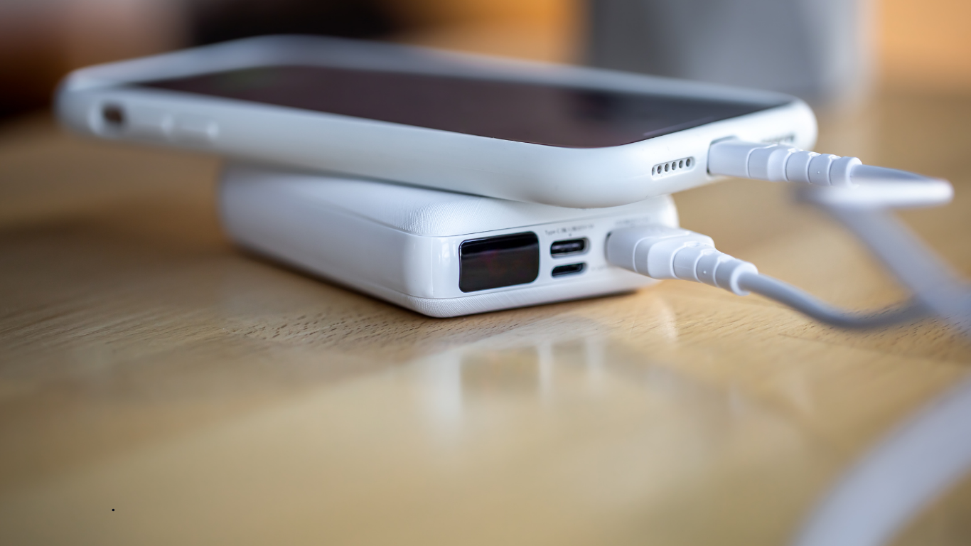 Smartphone battery draining overnight without use