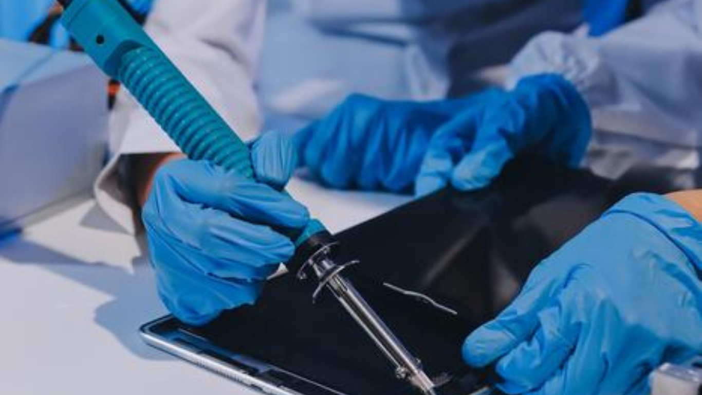 iPad front glass replacement