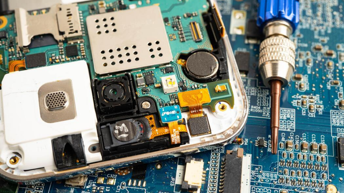 Digital camera troubleshooting and repair